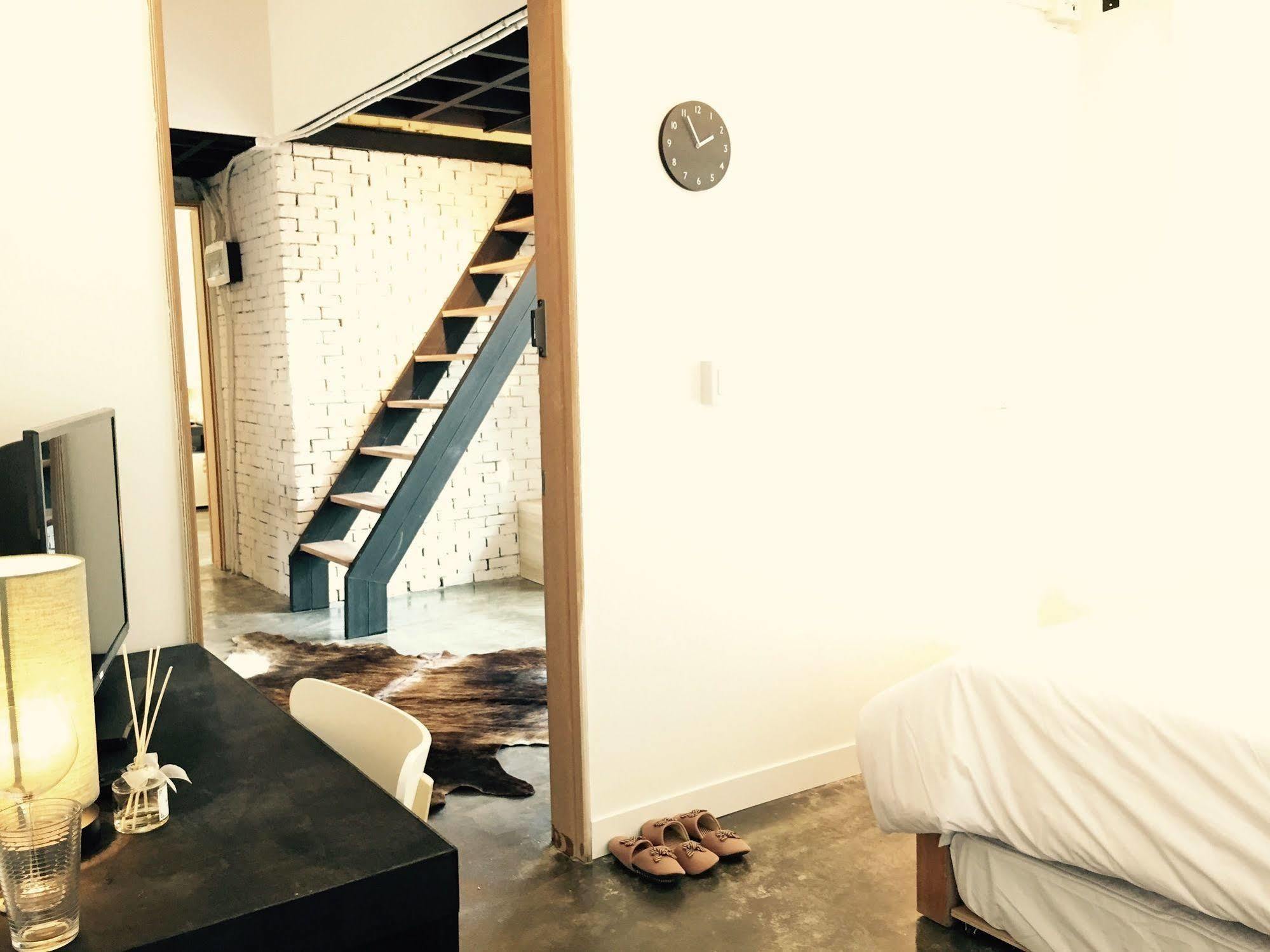 House 740 Hostel *
