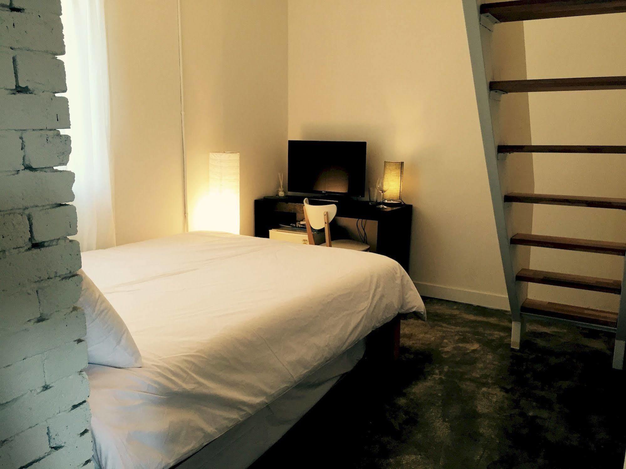 House 740 Hostel *