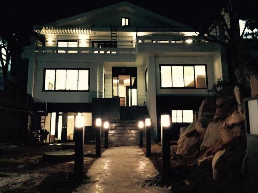 Hostel House 740
